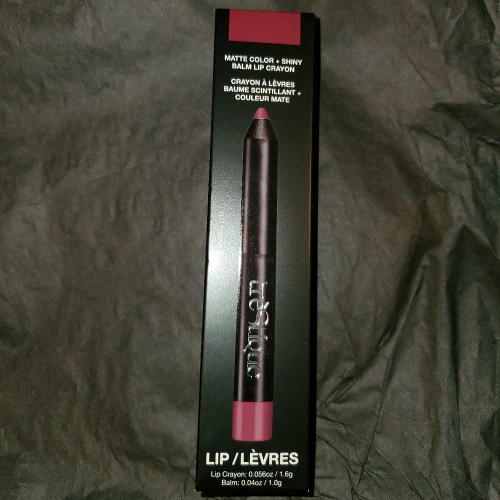 *NEW* Trèstique BELIZE BORDEAUX lip crayon